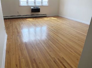 31-07 Newtown Ave #3T, Astoria, NY 11102