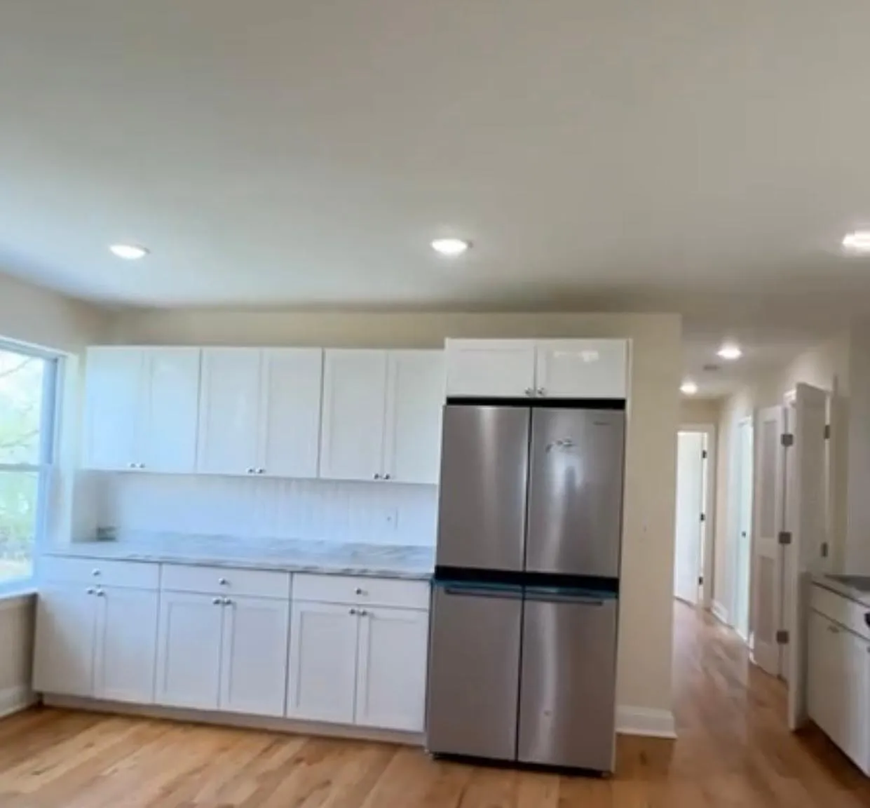 2 bed, $2,700 — Photo 4