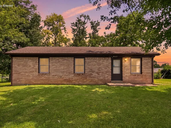 203 Dennis St, Richmond, KY 40475