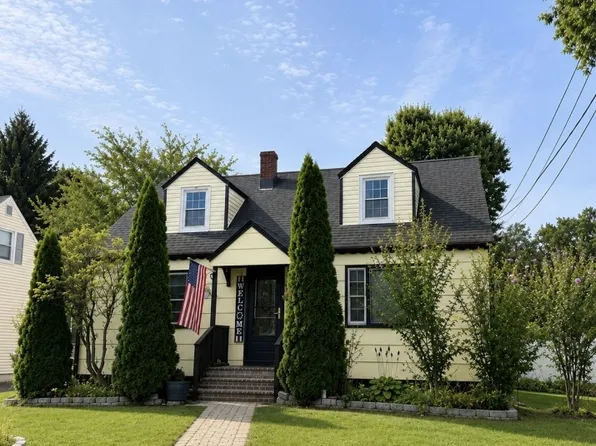229 Greenbrook Rd, North Plainfield Boro, NJ 07060