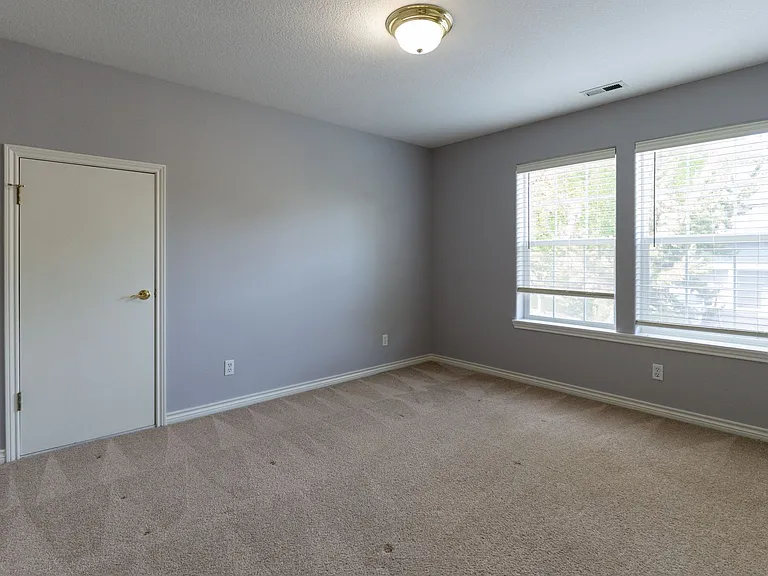 16130 SW Loon Dr — Photo 31
