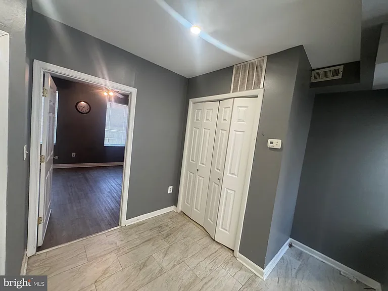 1108 N Bond St #2 — Photo 23