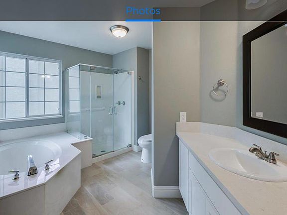 3rd image of 1115 Oak Tree Cir