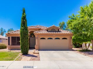 5755 W Freeway Ln, Glendale, AZ 85302