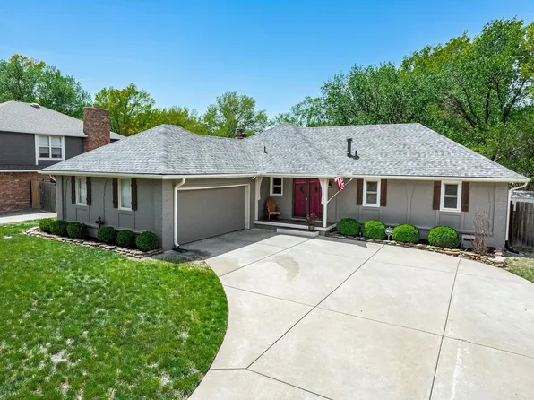 1215 N Chipper Ln, Wichita, KS 67212
