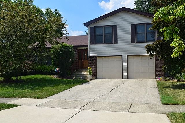 1st image of 312 Norton Ln