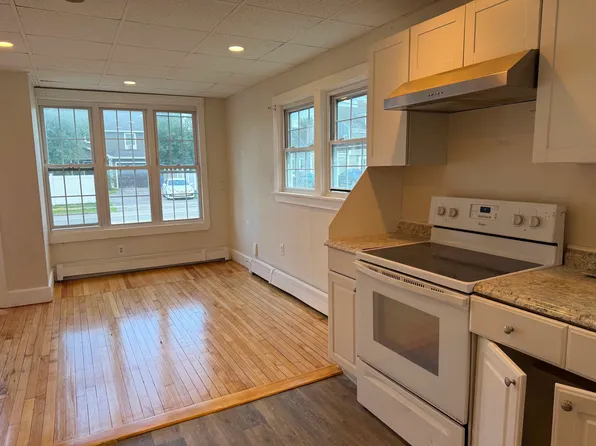 811 Broadway APT 1, South Portland, ME 04106