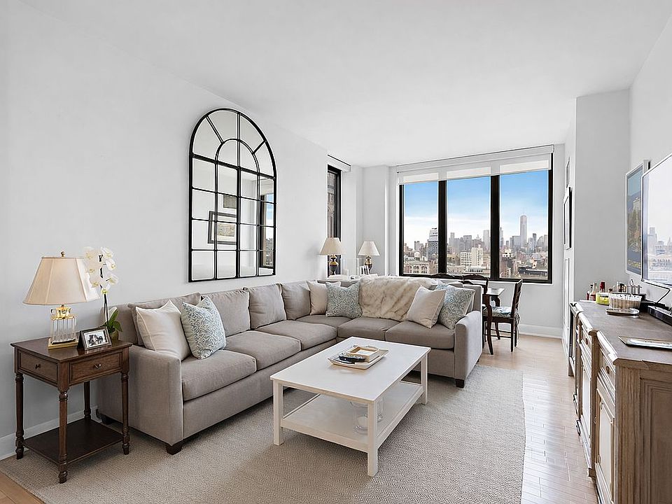 1st image of 101 W 24th St APT 19C