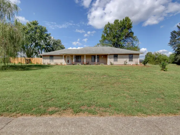 602 Bell St, Princeton, KY 42445