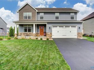 5279 Brint Crossing Blvd, Sylvania, OH 43560