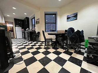 Rented by MOTION New York