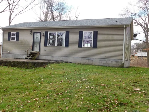 198 Short St, Wampum, PA 16157