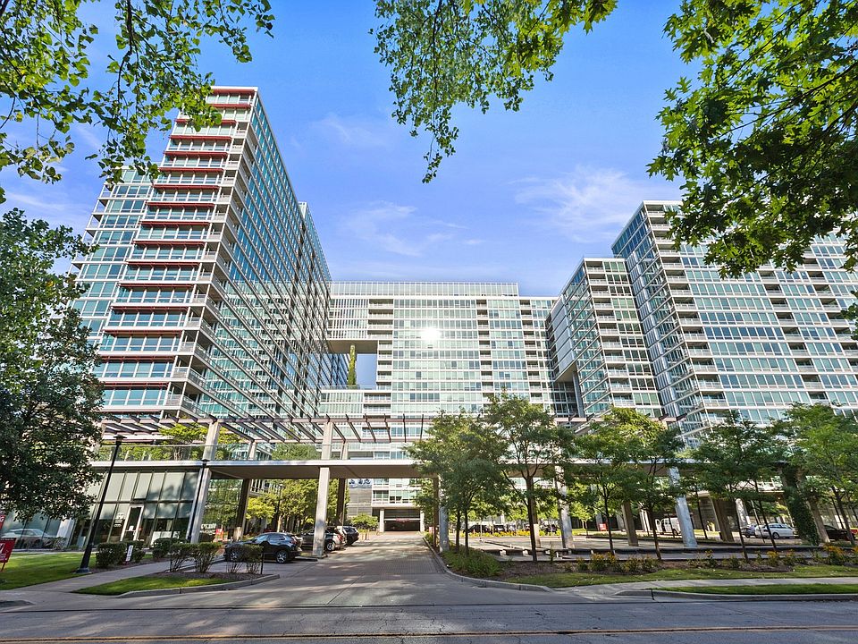 1st image of 9655 Woods Dr Unit 1904