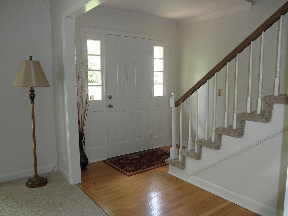 Entry Foyer