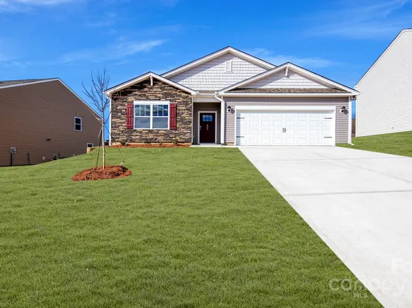 88 Callie River Ct, Clyde, NC 28721