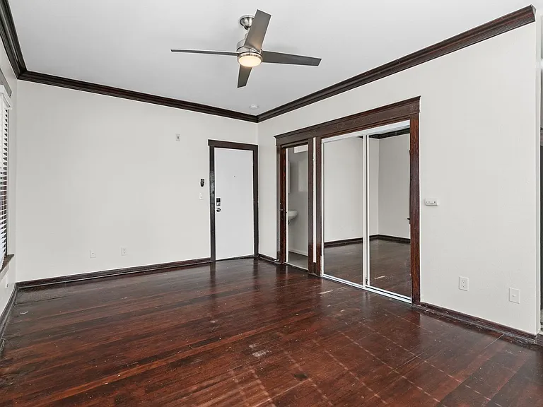 330 Cedar Avenue — Photo 51