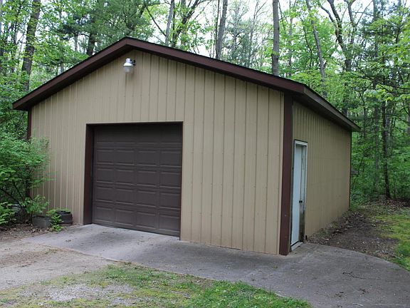 3rd image of 13550 Lauren Ln