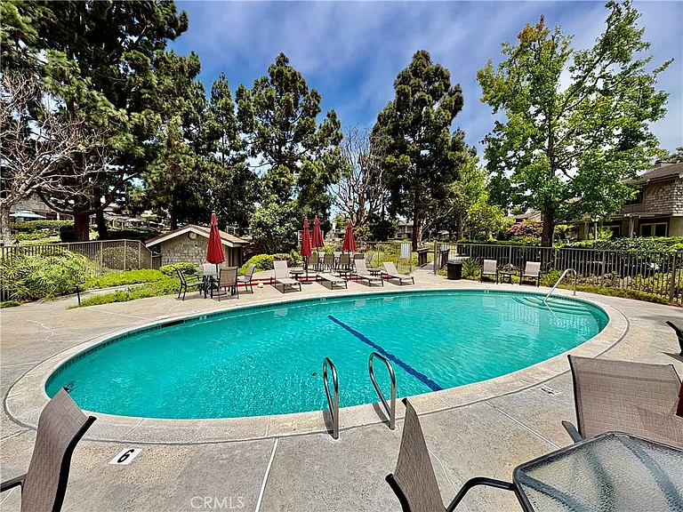 27062 Mill Pond Rd — Photo 27