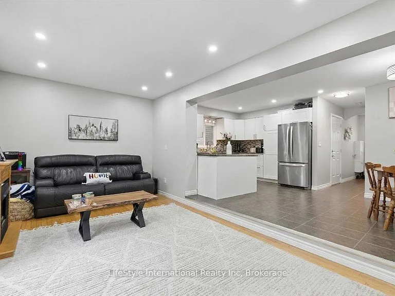 95 Houghton St — Photo 9