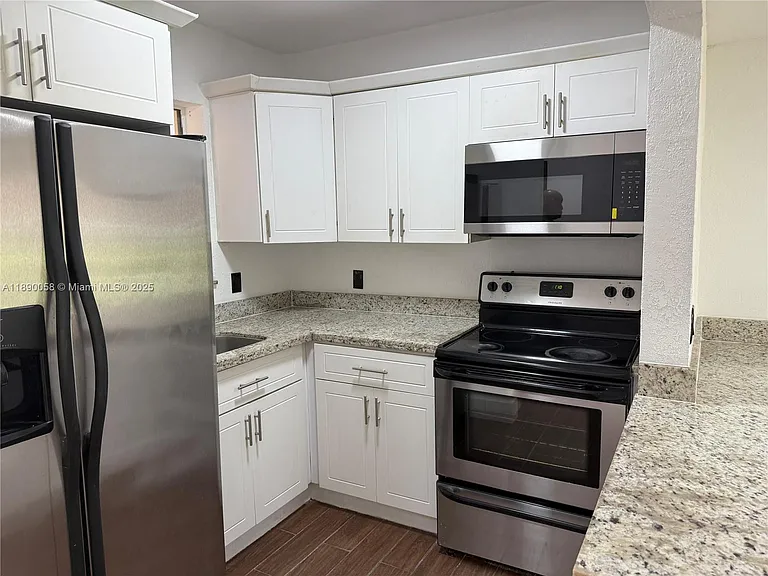 6625 W 4th Ave #204 — Photo 4