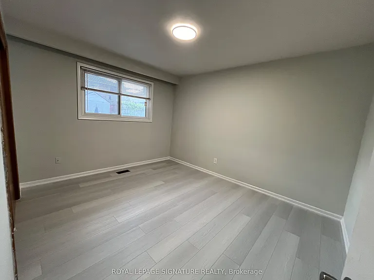 23 Allanford Rd — Photo 9