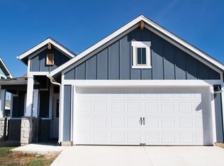 8412 McKamy Dr, Austin, TX 78744