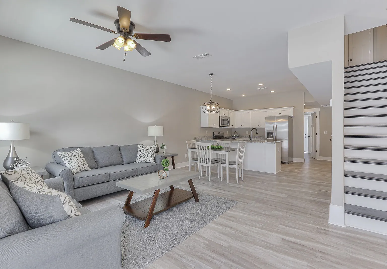 Legacy Townhomes — Photo 3
