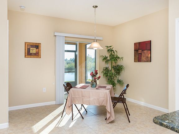 3rd image of 1269 Corbett Ln