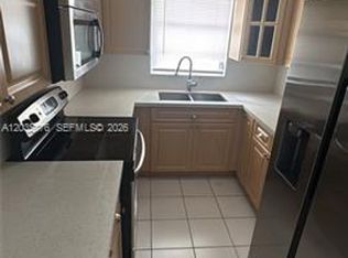 830 W 75th St #830, Hialeah, FL 33014