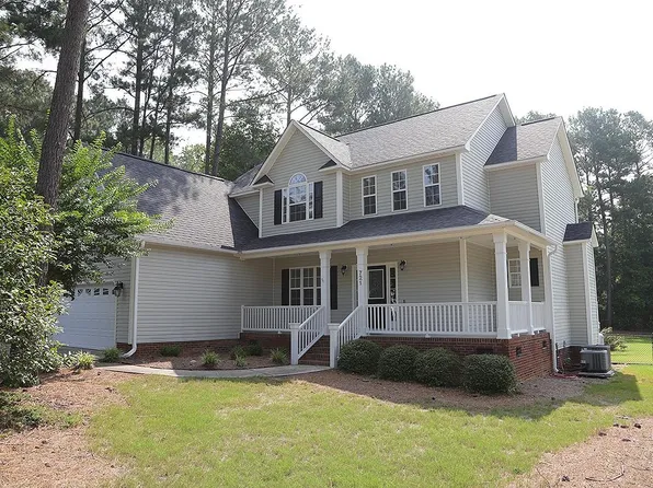 721 Winfred Dr, Raleigh, NC 27603