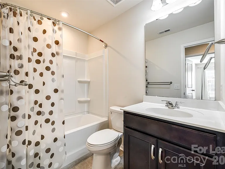 524 Hunters Dance Rd — Photo 17