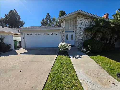 11 Eccelstone Cir Photo 1