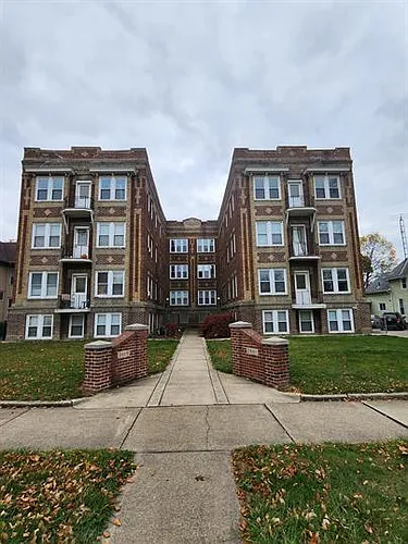 1615 Columbus Ave #1 Photo 1