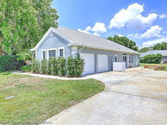 2nd image of 3755 Wynstone Dr