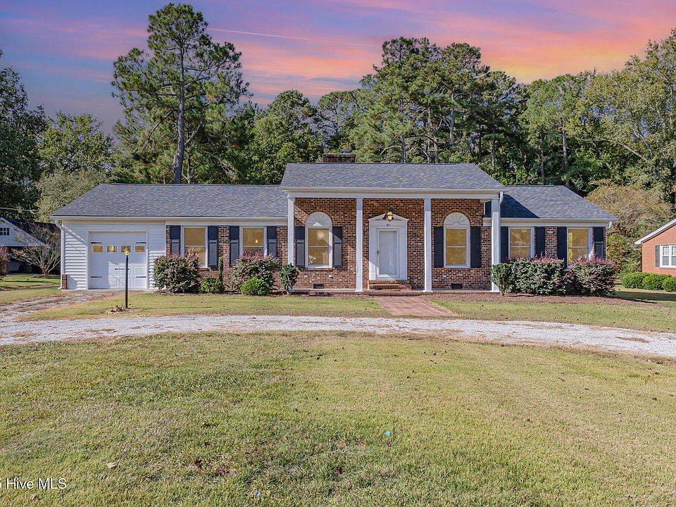 611 E 2nd Street, Kenly, NC 27542 | MLS #100532424 | Zillow