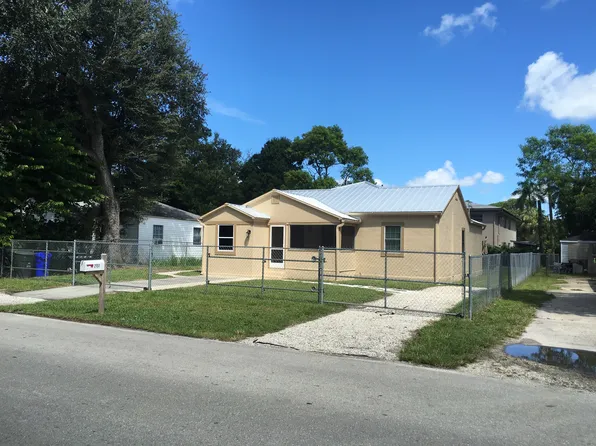 2151 South St, Fort Myers, FL 33901