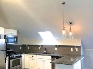 8 Linden St #2, Reading, MA 01867