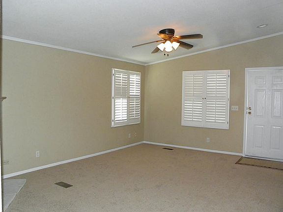 2nd image of 10103 Berrybriar Ln