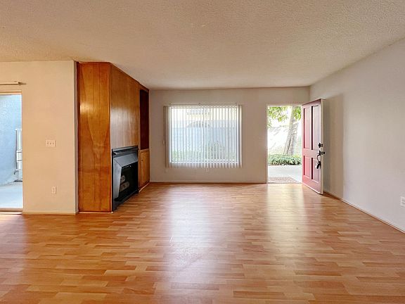 5th image of 921 Arcadia Ave APT 3