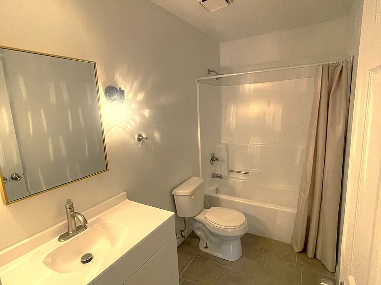712 Troy Trl — Photo 6