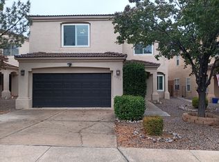 8915 Lochside Ln NE, Albuquerque, NM 87113