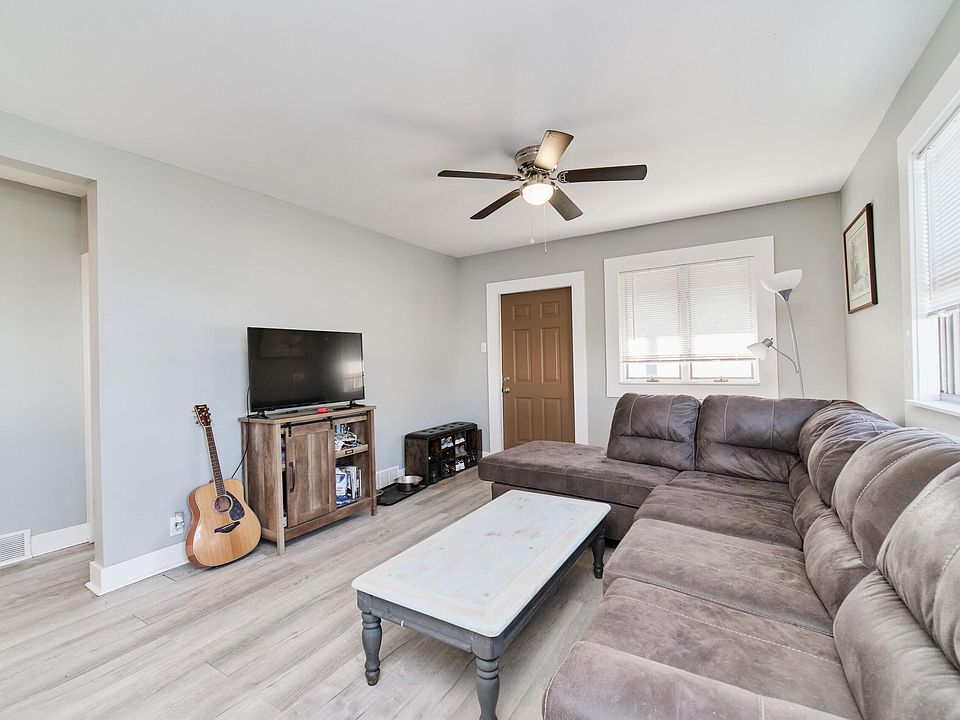 1203 Manistee St, Manistee, MI 49660 MLS 23134274 Zillow