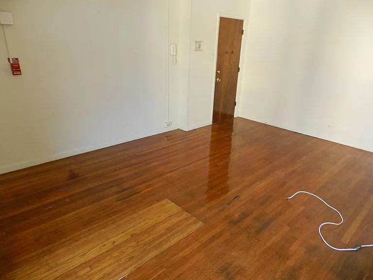 2230 Spruce St — Photo 1