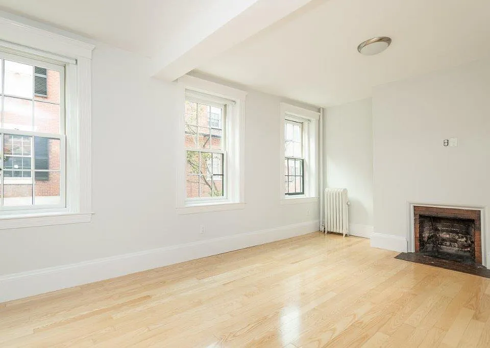 7 Myrtle St #6