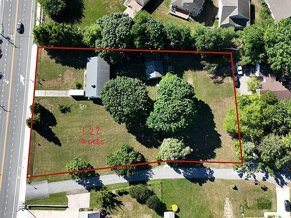 4th image of 19234 Plantation Rd
