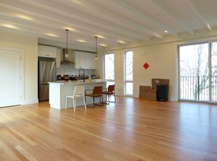 22 Leverett St #3, Brookline, MA 02445