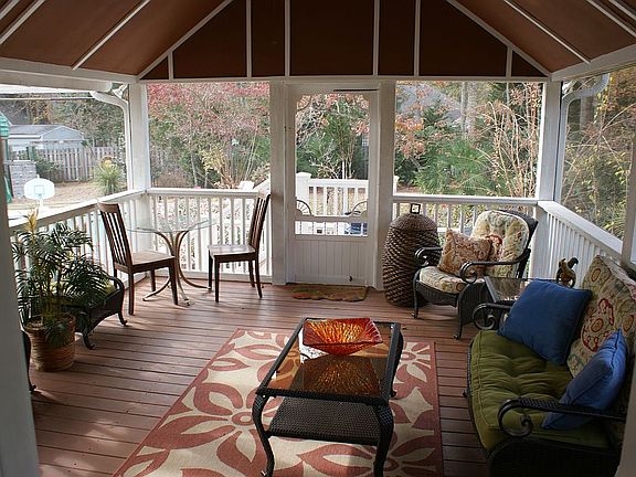 Screen Porch