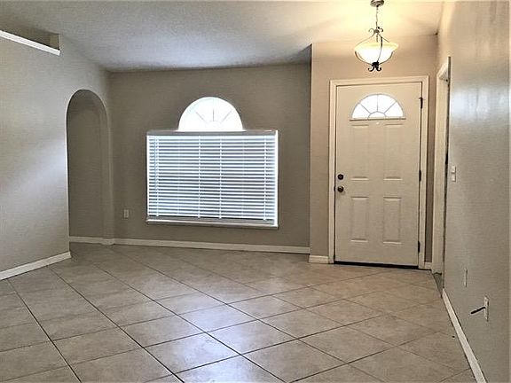 3rd image of 12600 Parkbury Dr #4