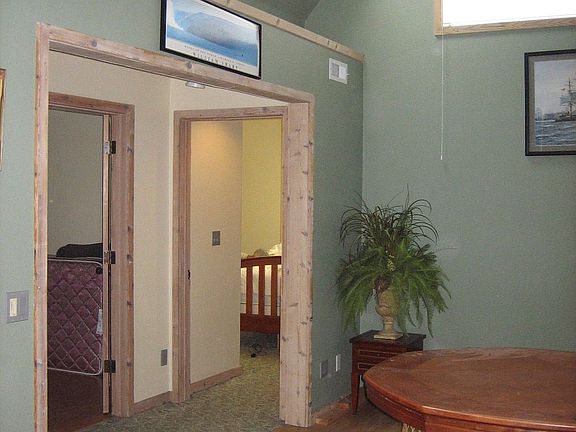 5th image of 849 Gull Dr