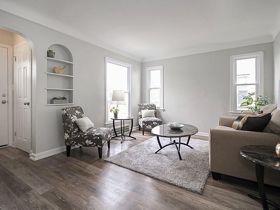 5th image of 613 Tuxedo Ave